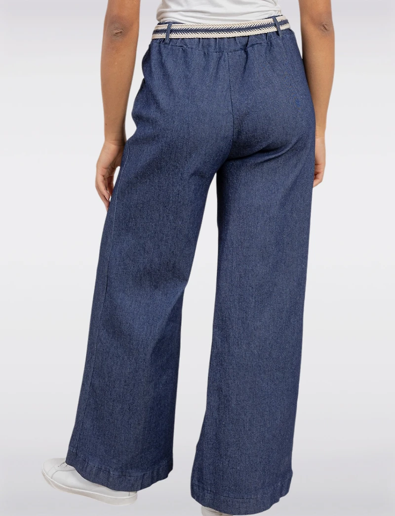 Relaxed Fit Wide-Leg Cotton Stretch Denim Pants with Belt by Froccella