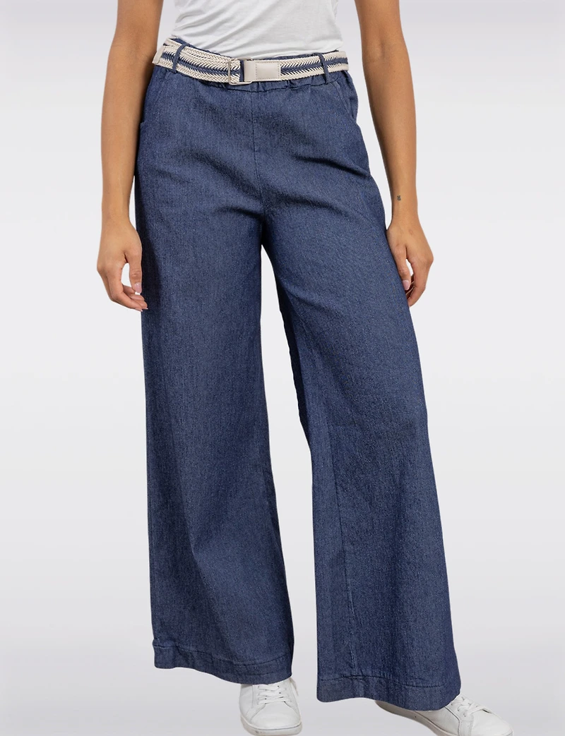 Relaxed Fit Wide-Leg Cotton Stretch Denim Pants with Belt by Froccella