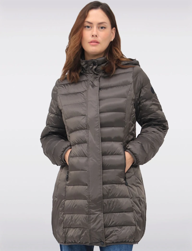 Lightweight Mid-Length Metallic Hooded Eco-Down Quilted Puffer Jacket by Normann