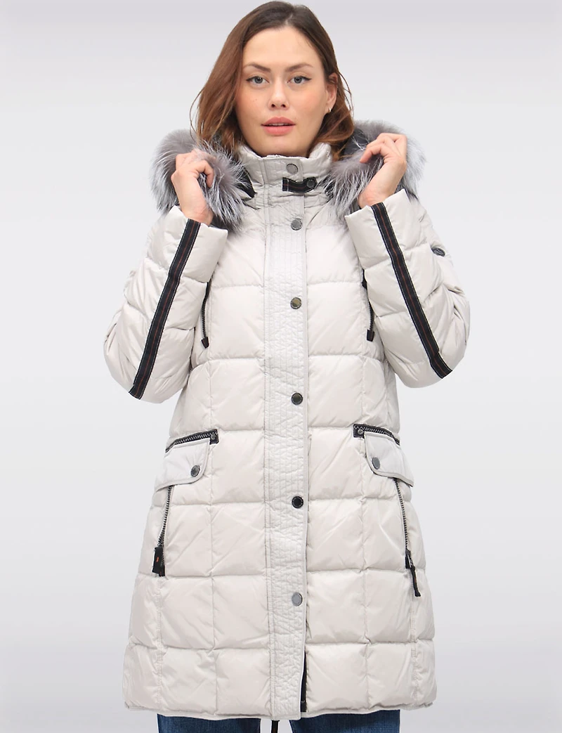 Luxurious Quilted Coat with Detachable Hood and Faux Fur Trim by Junge