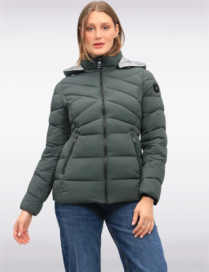 Lightweight Short Vegan Quilted Puffer Jacket with Detachable Hood by Snoboll