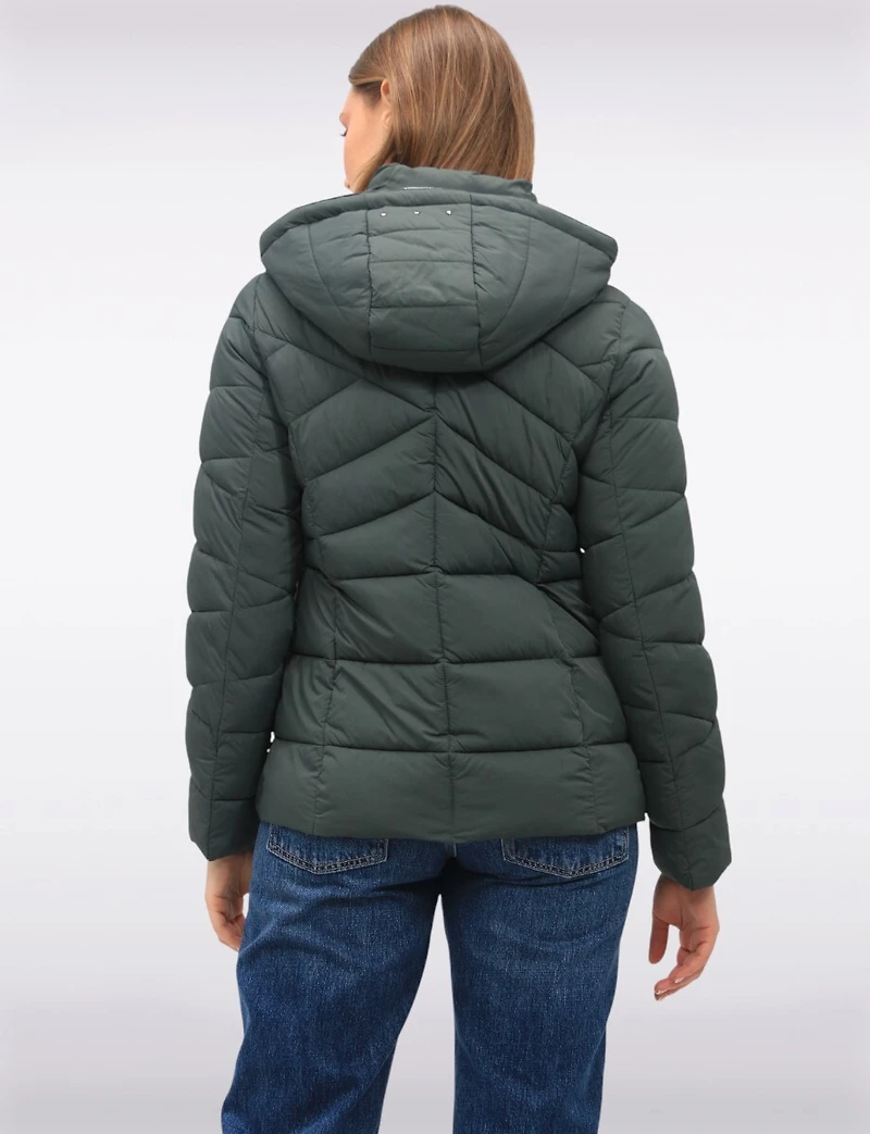 Lightweight Short Vegan Quilted Puffer Jacket with Detachable Hood by Snoboll