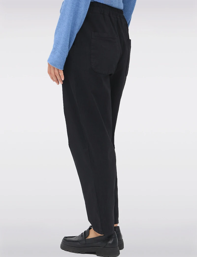 Casual 4-Pocket Relaxed-Fit Stretch Pants with Elastic Waistband by Froccella