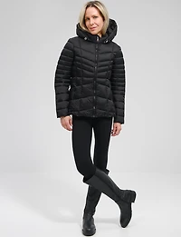 Lightweight Active Sporty Short Hooded Quilted Puffer Jacket by Point Zero