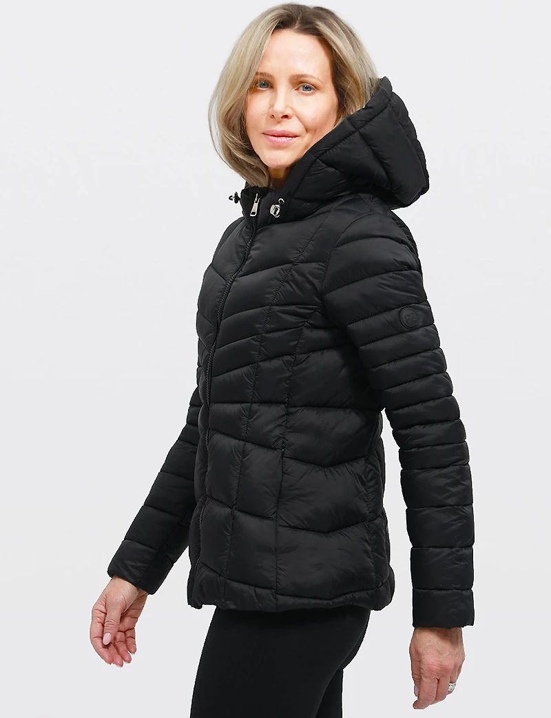 Lightweight Active Sporty Short Hooded Quilted Puffer Jacket by Point Zero