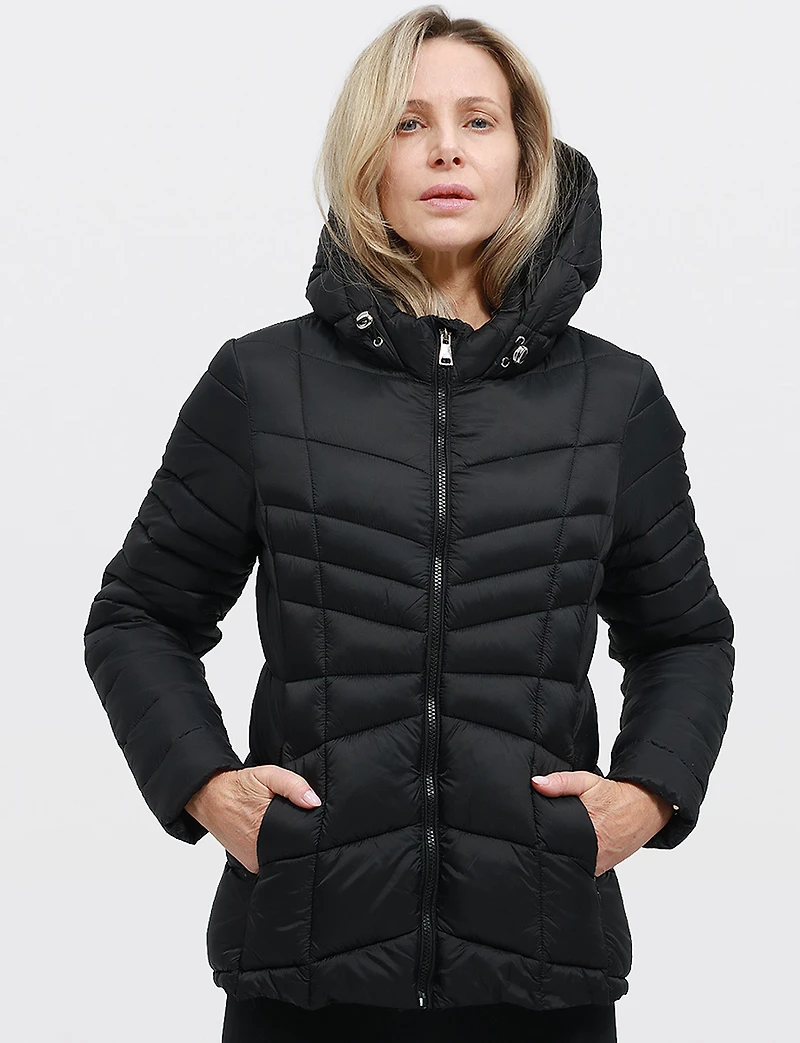 Lightweight Active Sporty Short Hooded Quilted Puffer Jacket by Point Zero