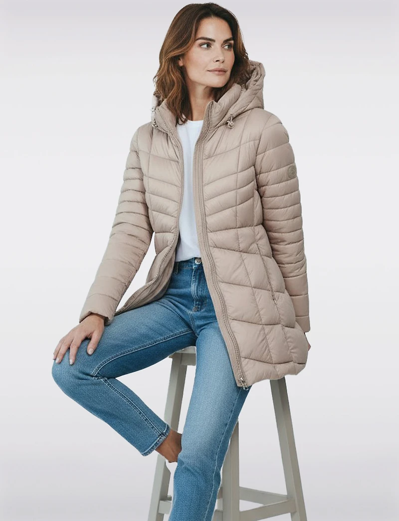 Vegan Ultra-Lightweight Active Sporty Hooded Quilted Puffer Jacket by Point Zero