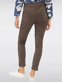 Crinkled Slim-Fit Drawstring-Waist 4-Pocket Stretch Pants by Froccella