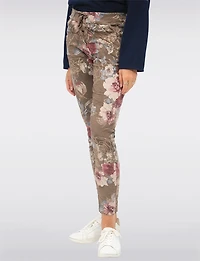 Floral Print Crinkle Pants with Adjustable Drawstring and Pockets by Froccella