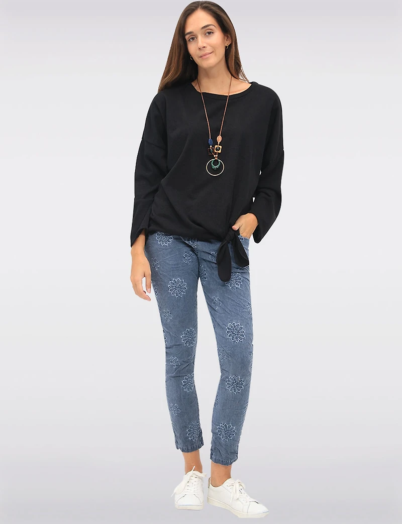 Textured 3/4 Sleeve Round Neck Tie-Front Top with Matching Necklace by Froccella