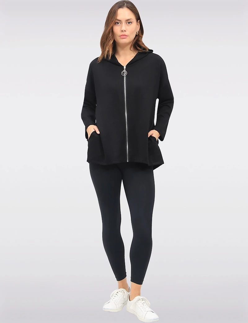 Versatile Zip-Up Stretch Hoodie with Long Sleeves & Side Pockets by Froccella