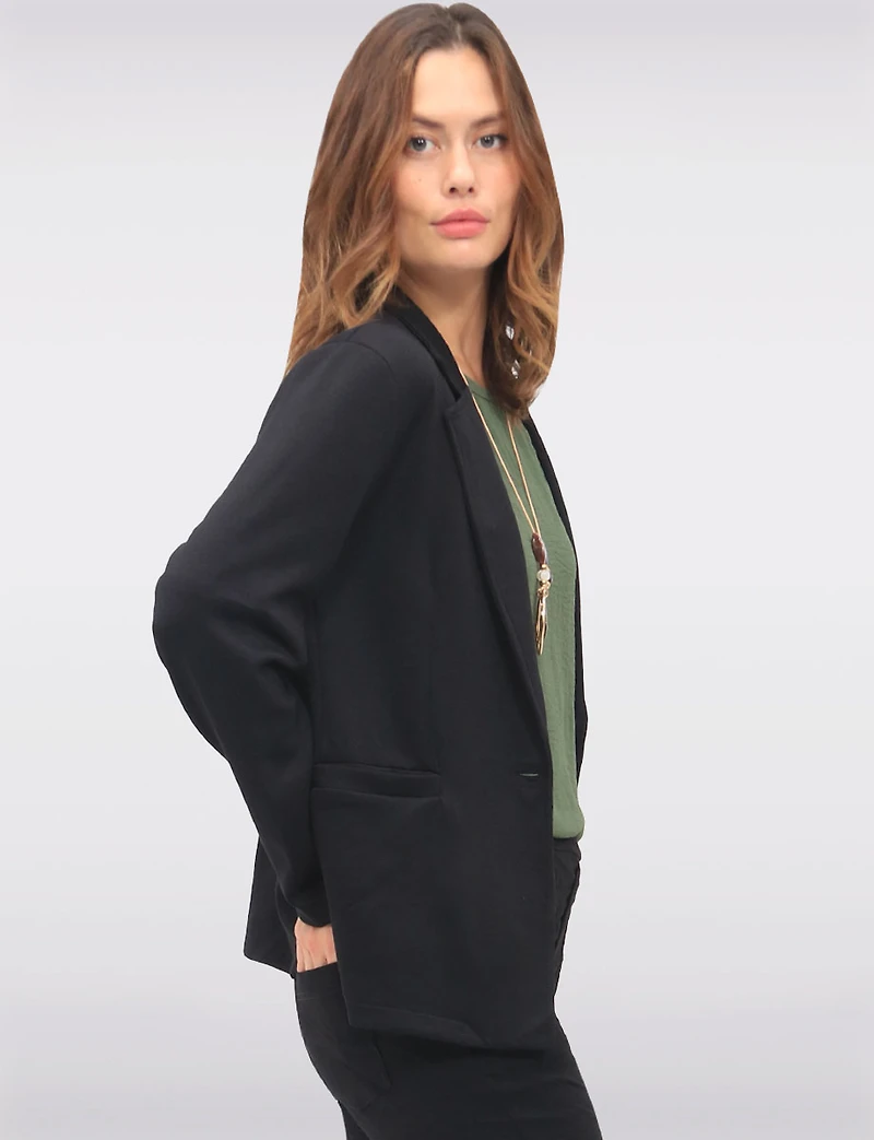 Tailored Single-Button Blazer with Notched Lapel & Welt Pockets by Froccella
