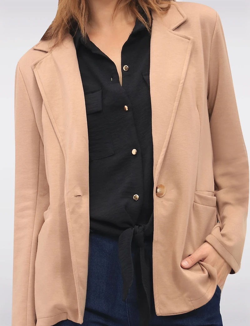 Tailored Single-Button Blazer with Notched Lapel & Welt Pockets by Froccella