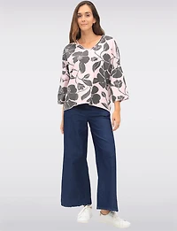 Relaxed-Fit Wide-Leg Cotton Stretch Denim Pants with Pockets by Froccella