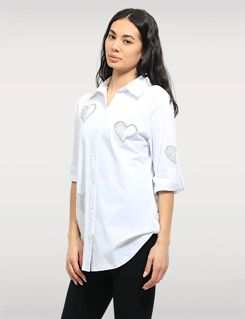 Heart-Adorned Stretch Cotton Shirt with Roll-Up 3/4 Sleeves & Rounded Hem by Goa