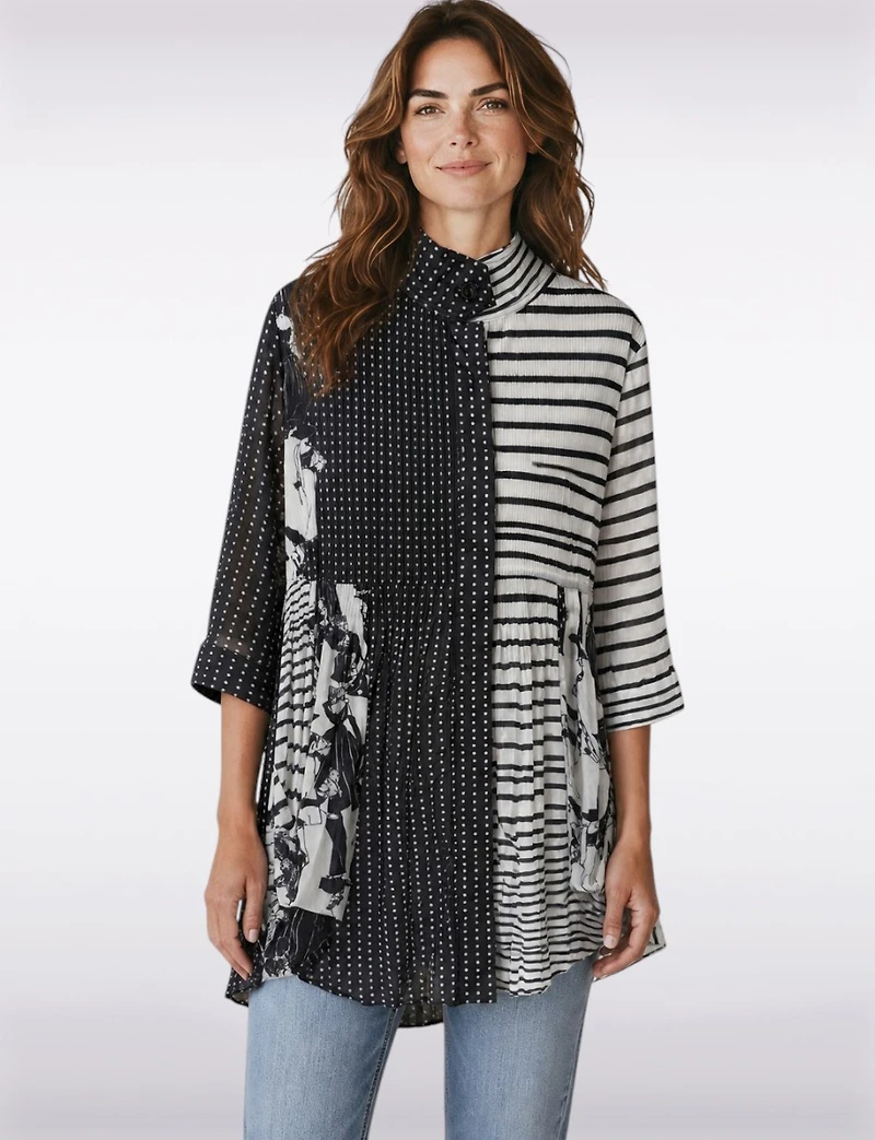 Black & White Print Button-Front Pleated Collar 3/4 Sleeve Tunic Shirt by Lindi