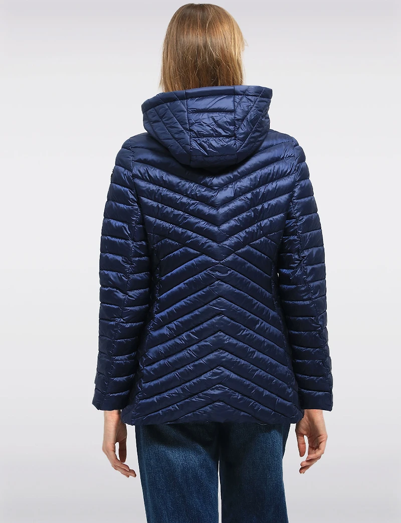 Lightweight Valerie Vegan Chevron-Quilt Puffer Detachable Hooded Jacket by Saki