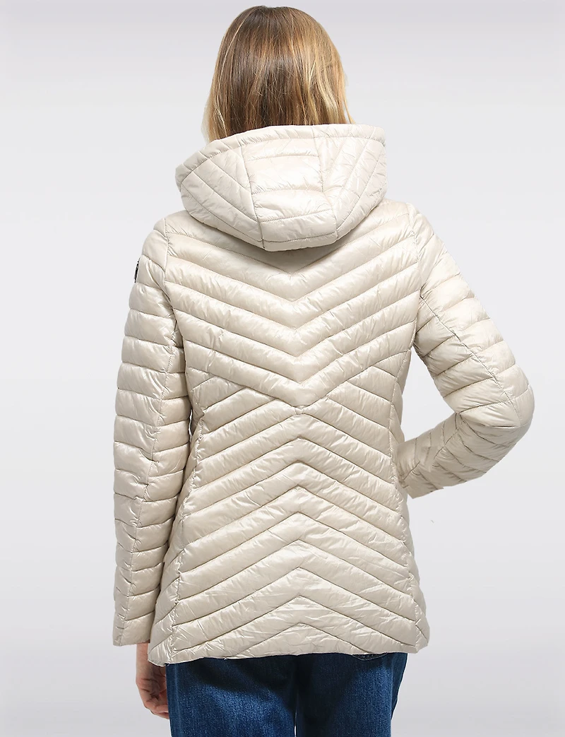 Lightweight Valerie Vegan Chevron-Quilt Puffer Detachable Hooded Jacket by Saki