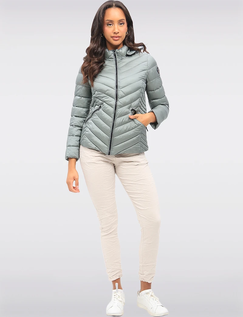 Lightweight Nora Vegan Multi-Quilted Puffer Jacket with Detachable Hood by Saki