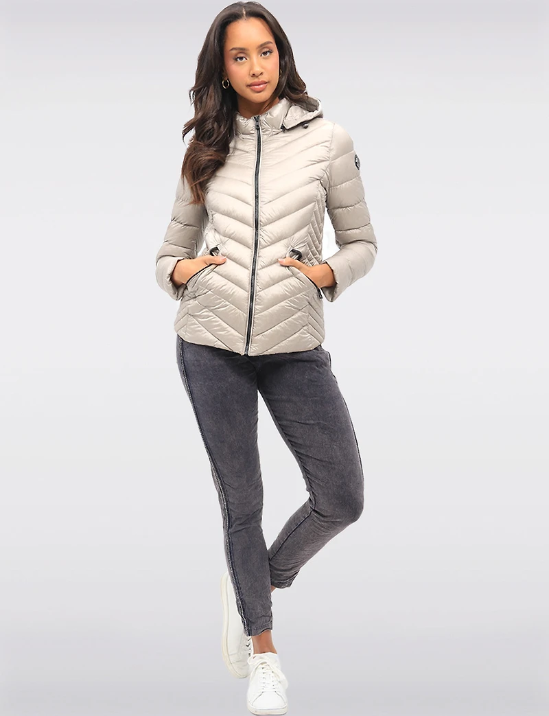 Lightweight Nora Vegan Multi-Quilted Puffer Jacket with Detachable Hood by Saki