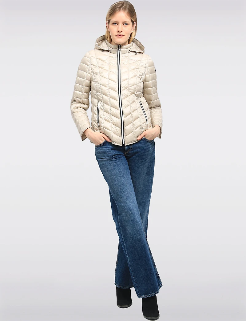 Lightweight Isabella Silver Zip-Front Hooded Vegan Quilted Puffer Jacket by Saki