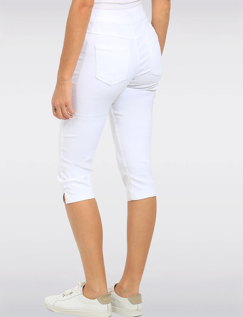 Slim-Fit Stretch Twill Pull-On Capris with Back Pockets and Side Slits by Erika
