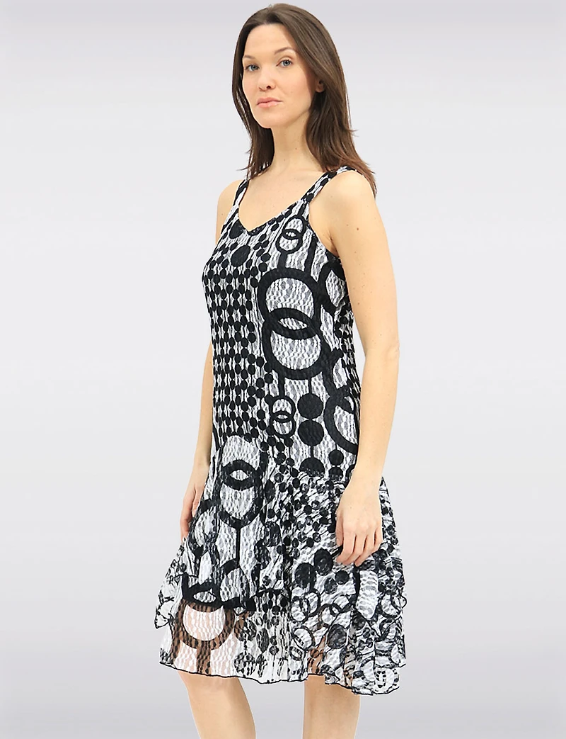 Flowy Geometric Print Sleeveless Lined Two-Tier Lace Dress by Tango Mango