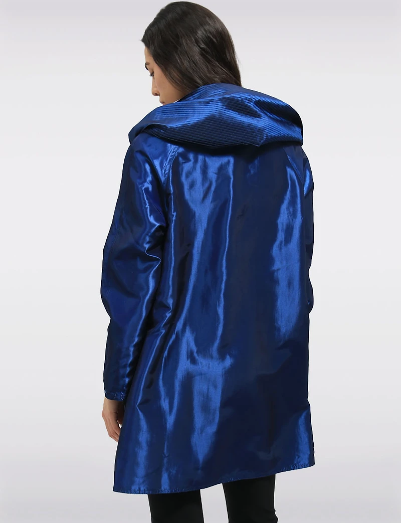 Chic Reversible Waterproof Abstract Printed Raincoat with Accordion Hood Design