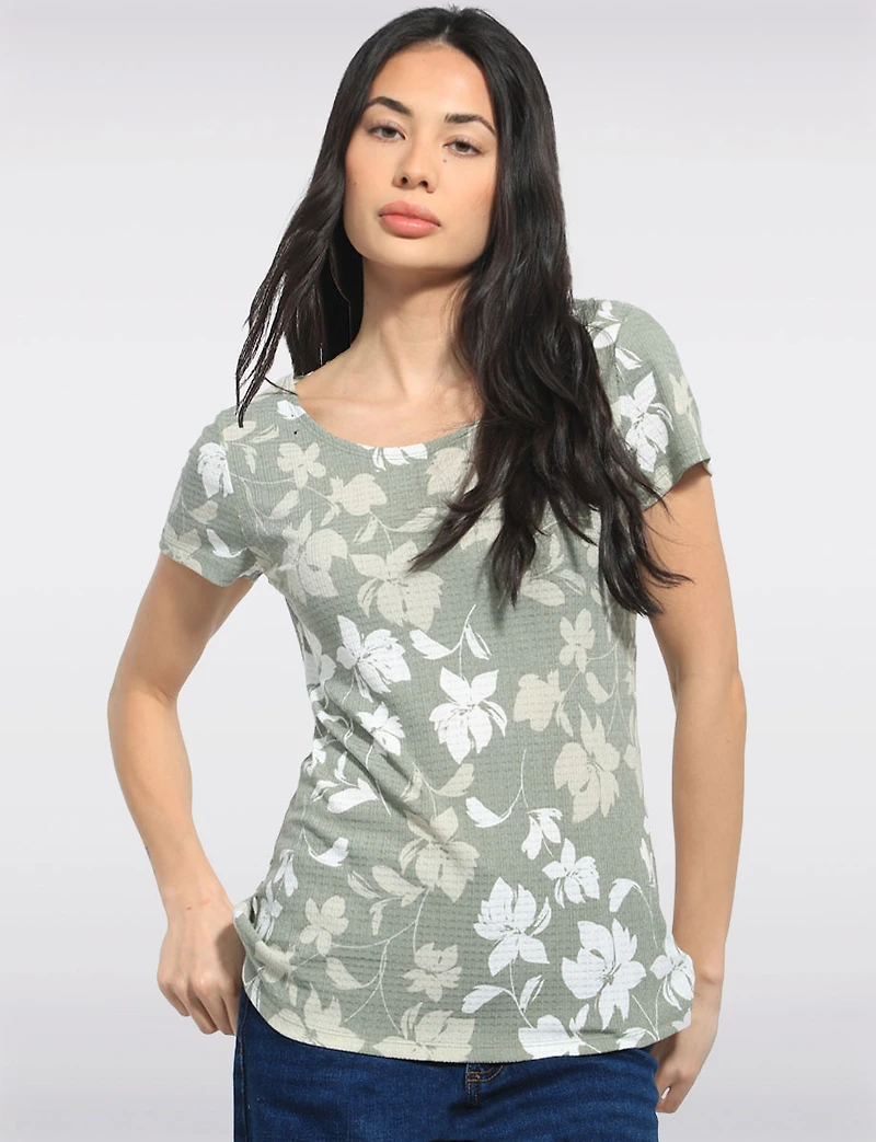 Slim Fit Short Sleeve Waffle Knit Scoop Round Neck Floral Print Top by Perle