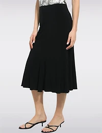 Elegant Stretchy Solid A-Line Mid-Length Elastic Waist Skirt by Perle