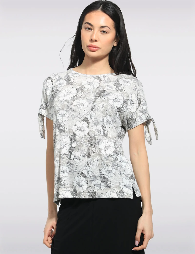 Cold Shoulder Short Sleeve Scoop Neck Stretch Printed Knit Top by Perle