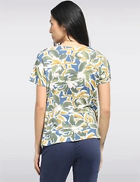 Abstract Painted Floral Print Scoop Neck Short Sleeve Top by Perle