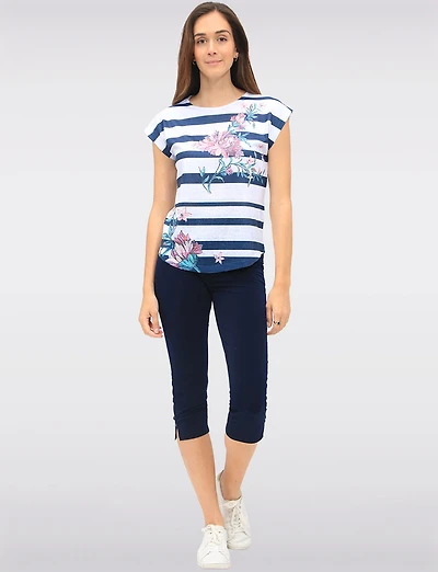 Stretchy Pull-On Capri Leggings with Button Side Slits by Perle