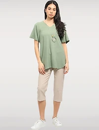 High Rise Pull-On Capris with Two Front Square Pockets by Perle