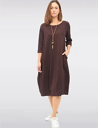 Three-Quarter Sleeve Chic Cotton Maxi Dress with Pockets & Necklace by Froccella