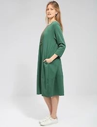 Three-Quarter Sleeve Chic Cotton Maxi Dress with Pockets & Necklace by Froccella