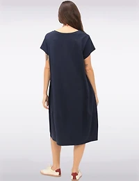 Chic Cotton Short Sleeve Maxi Dress with Necklace & Hidden Pockets by Froccella