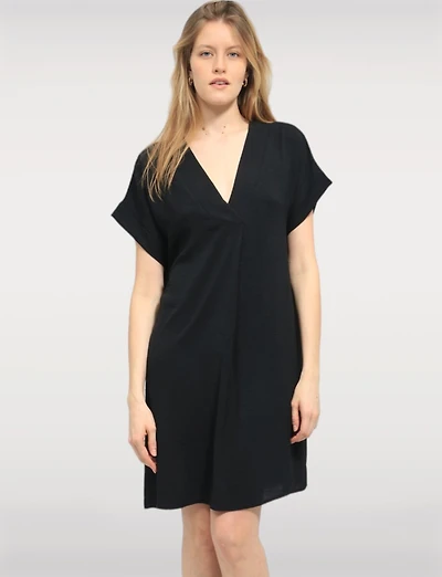 Elegant Lightweight Loose-Fit V-Neck with Short Sleeves by Froccella