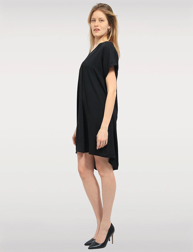 Elegant Lightweight Loose-Fit V-Neck with Short Sleeves by Froccella
