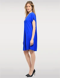 Elegant Lightweight Loose-Fit V-Neck with Short Sleeves by Froccella
