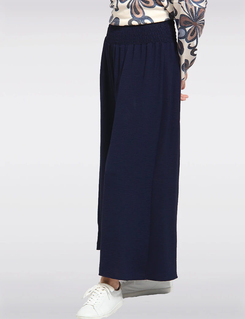 Chic Crinkle Draped Wide-Leg Pull-On Pants with Elastic Waistband by Froccella