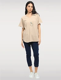 Short Sleeve V-Neck Soft Touch Knit Top with Rounded Hem & Necklace by Froccella