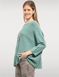 Lightweight Soft Knit Long Sleeve Pullover Sweater with Necklace by Froccella