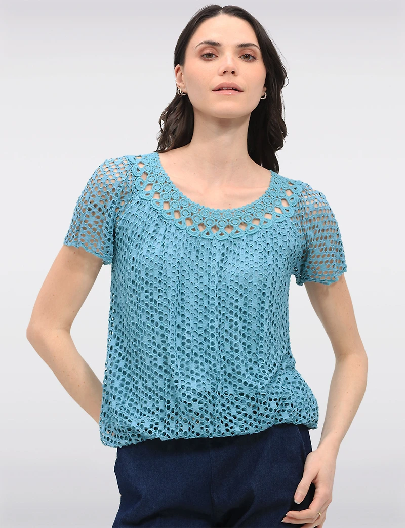 Crochet Knit Short Sleeve Round Neck Top by Froccella