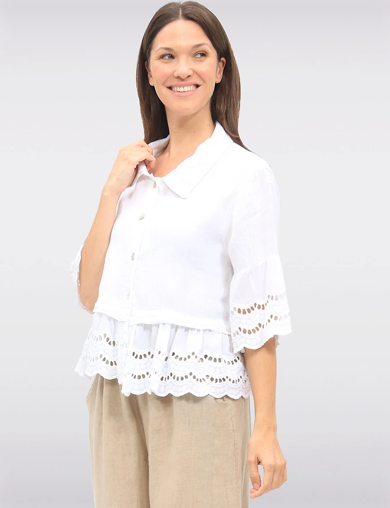 Chic Eyelet-Trimmed Button-Front Linen Shirt with Collar by Froccella