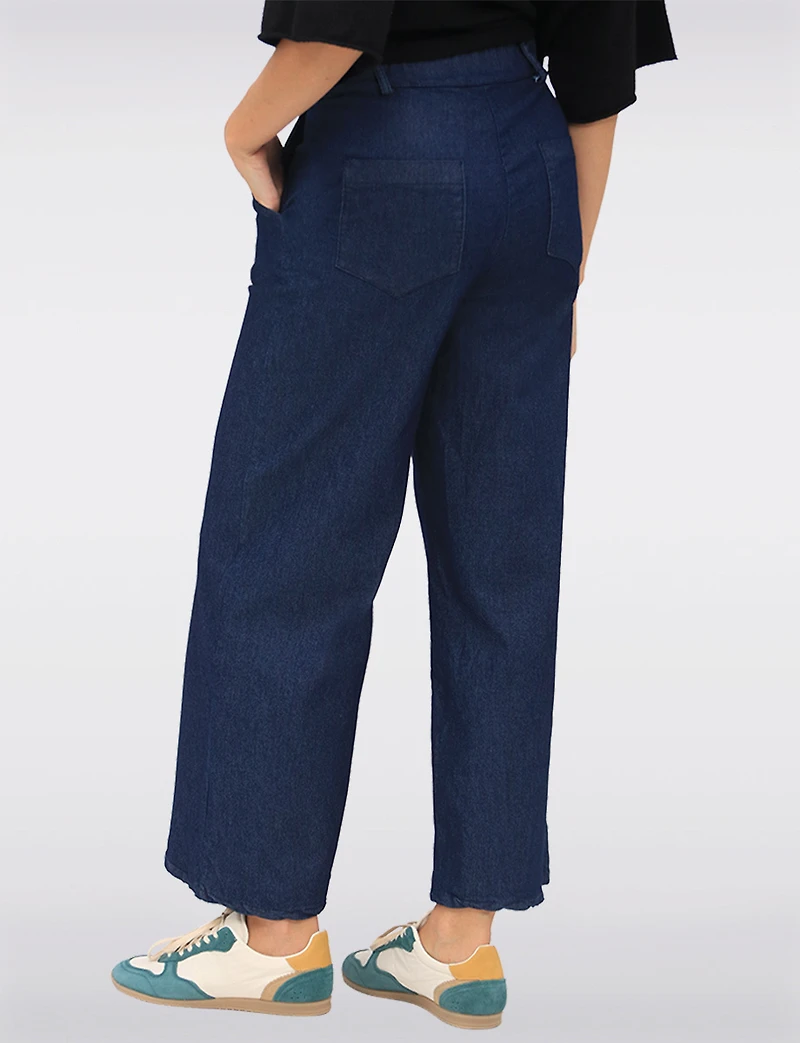 Relaxed-Fit Wide-Leg Cotton Stretch Denim Pants with Pockets by Froccella