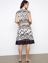 Printed Knee-Length Linen Cotton Dress with Straw Belt & Pockets by Charlie B