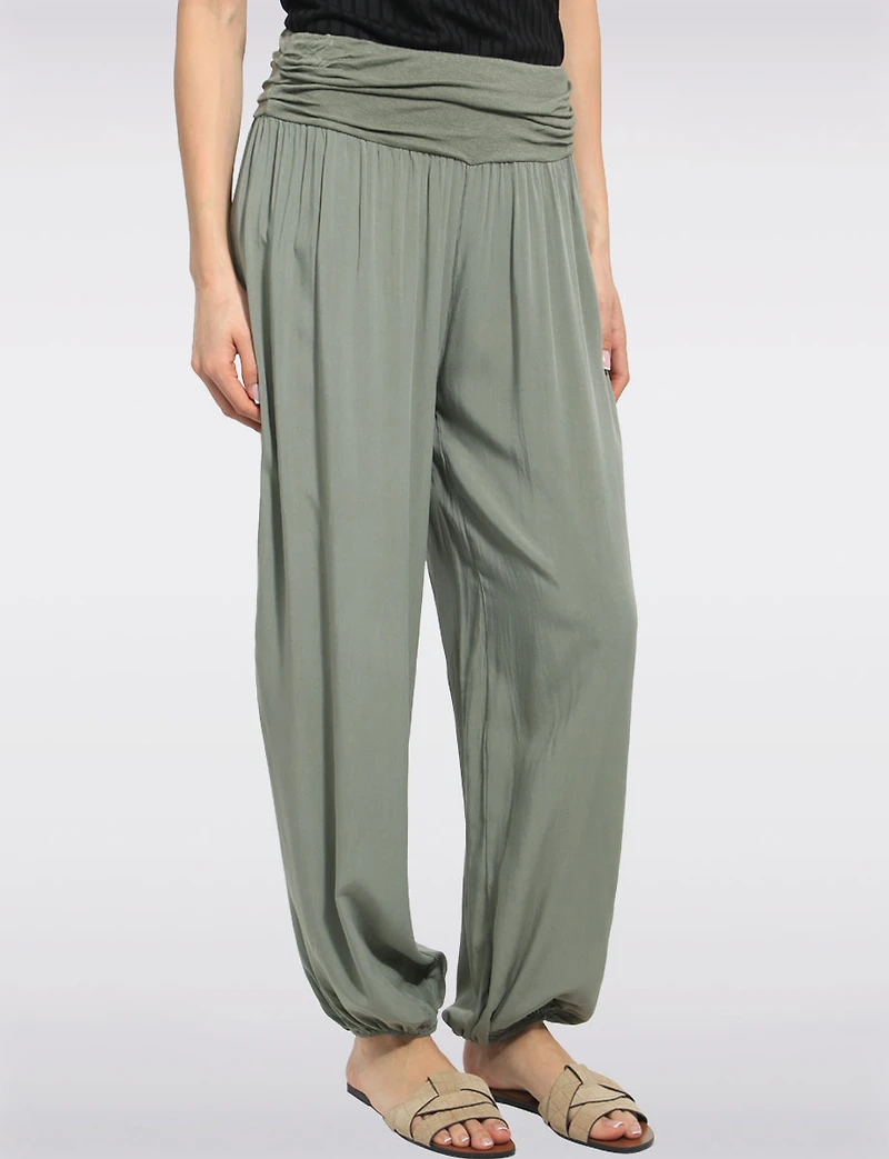 Solid Flowy Ruched Waist Band and Elastic Hem Balloon Pants by Froccella