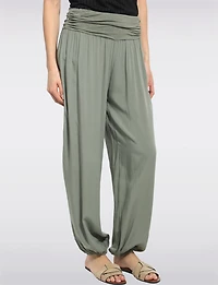 Solid Flowy Ruched Waist Band and Elastic Hem Balloon Pants by Froccella