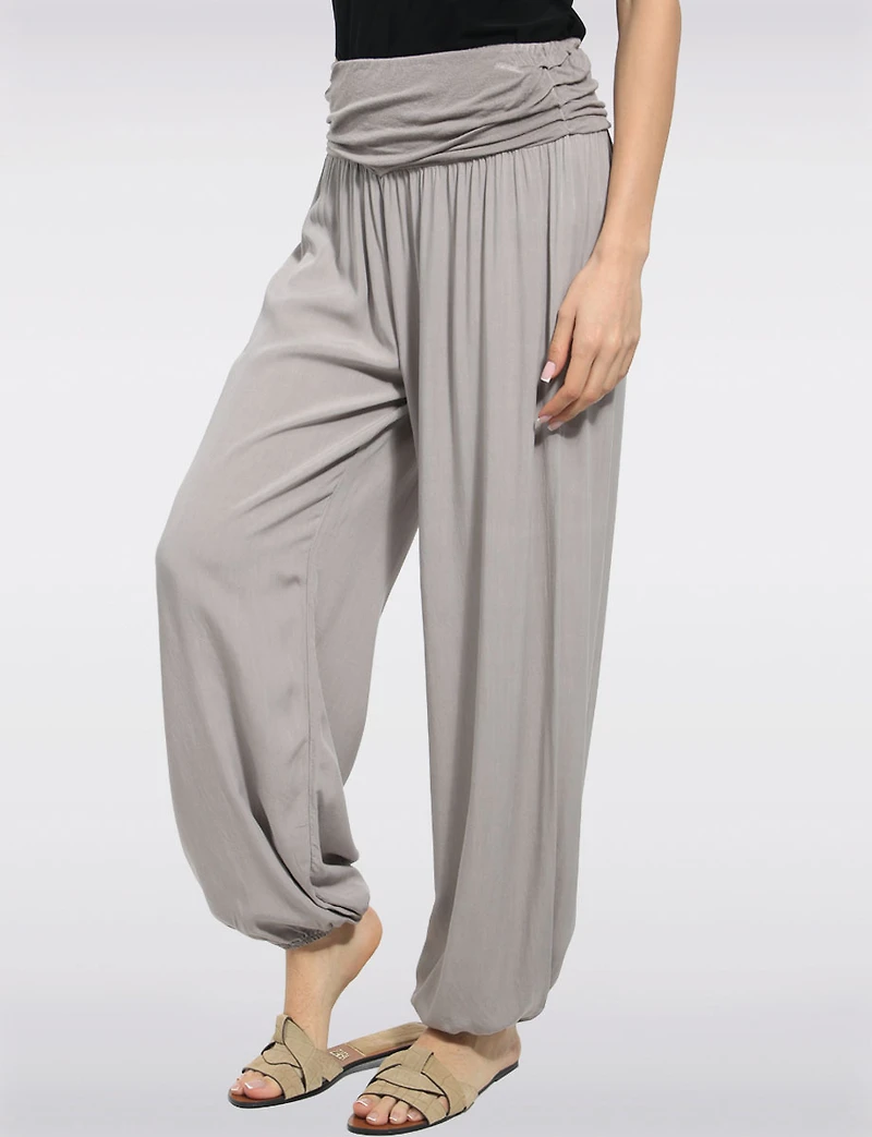 Solid Flowy Ruched Waist Band and Elastic Hem Balloon Pants by Froccella